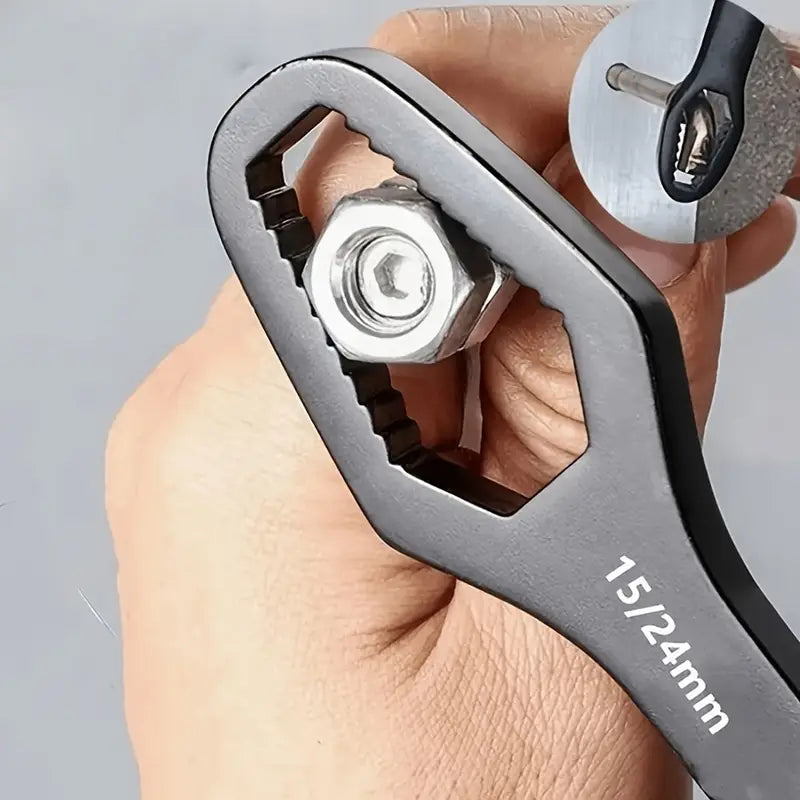 Maintenance tools and accessories