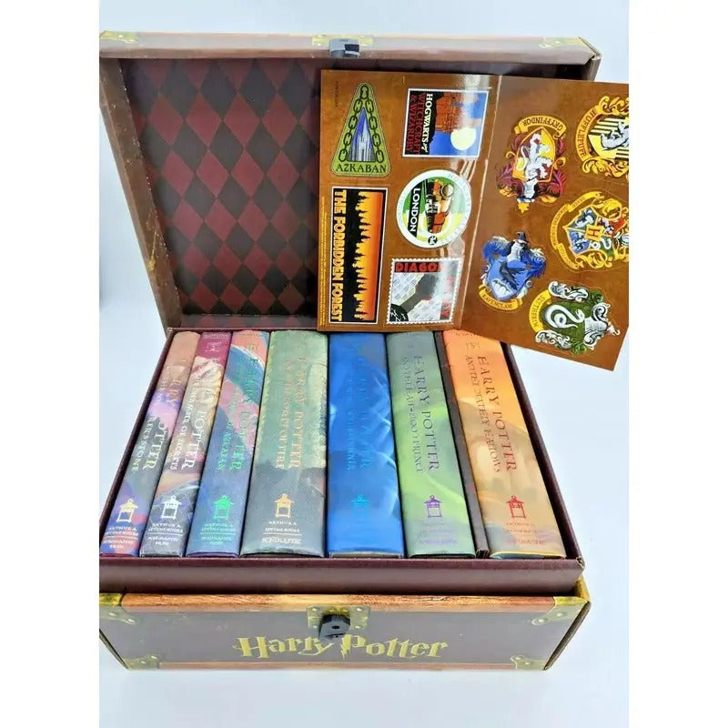 Harry Potter Hardcover Boxed Set: Books 1-7 (Trunk)