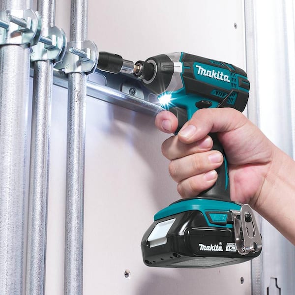 1.5 Ah 18V LXT Lithium-Ion Compact Cordless 1/4 in. Variable Speed Impact Driver Kit